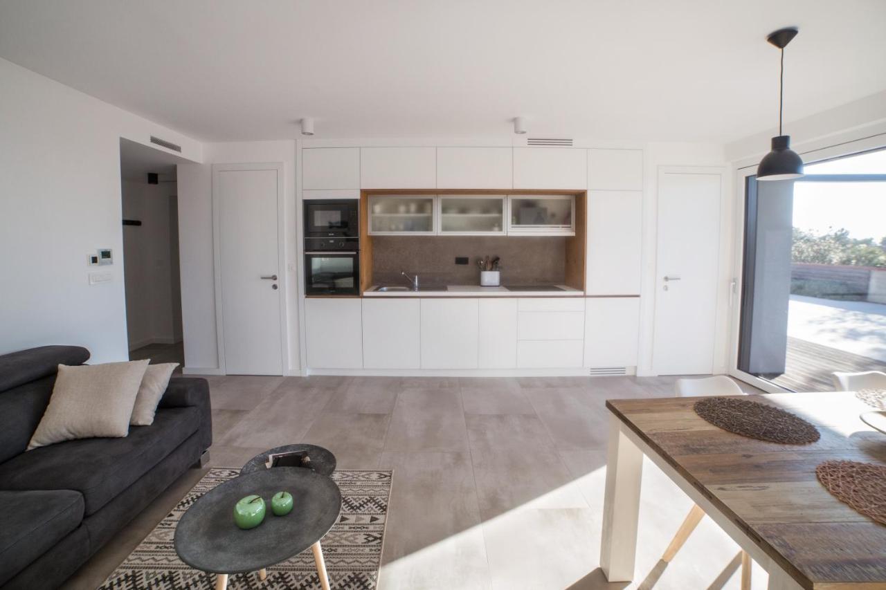 Klajder Apartment Peroj Bagian luar foto